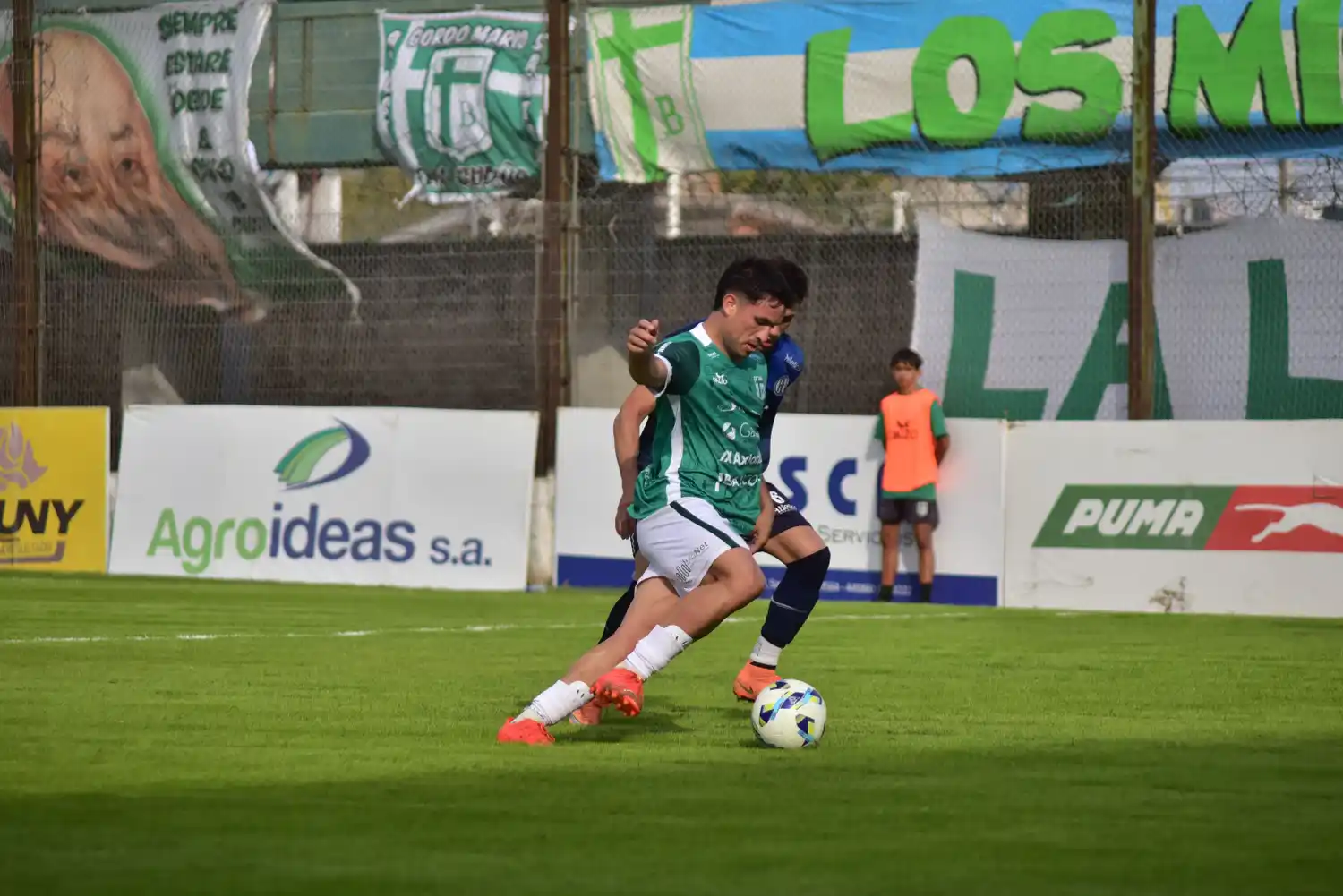 Attis será titular nuevamente en el equipo de Gómez.