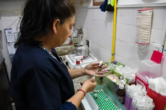 Calendario de vacunación para embarazadas 2025 en el Hospital San Vicente de Paul