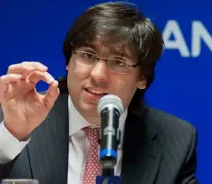 Bossio: "El objetivo del Gobierno es que todos los abuelos estén jubilados"