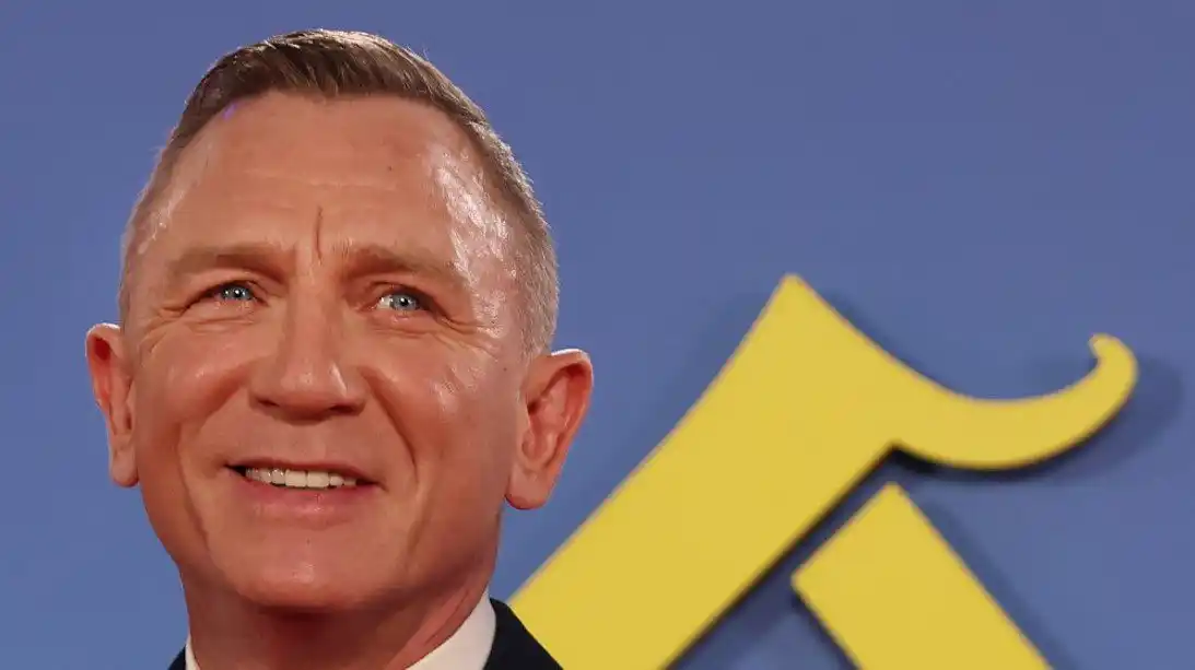 Daniel Craig recibe la misma condecoración que James Bond