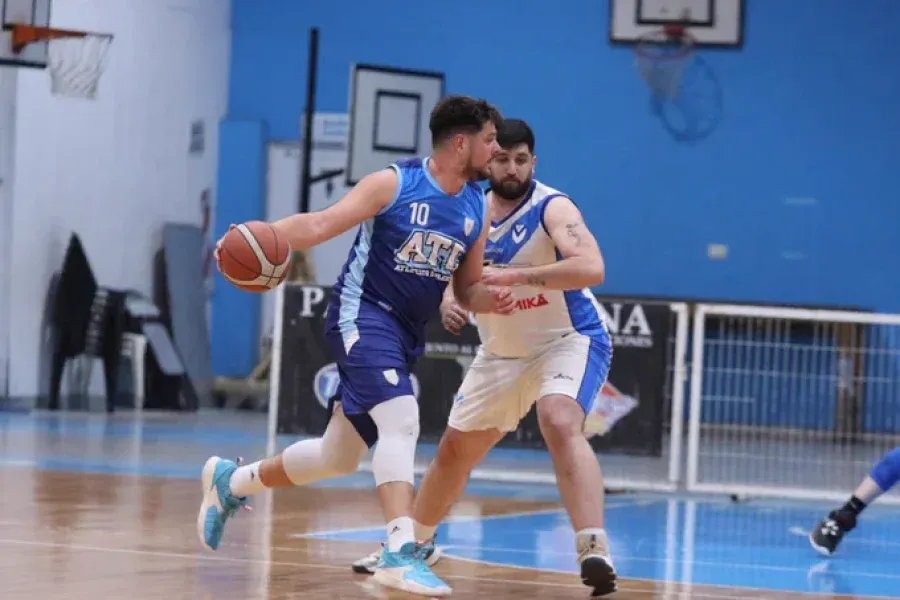 Triunfo de Atlético ante Peñarol por el Oficial