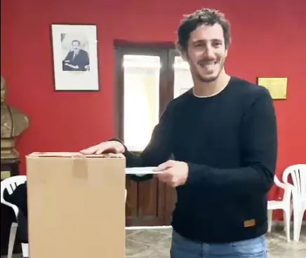 Lista única y escasa participación radical