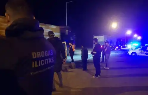 Aprehendieron a un sujeto que vendía droga.