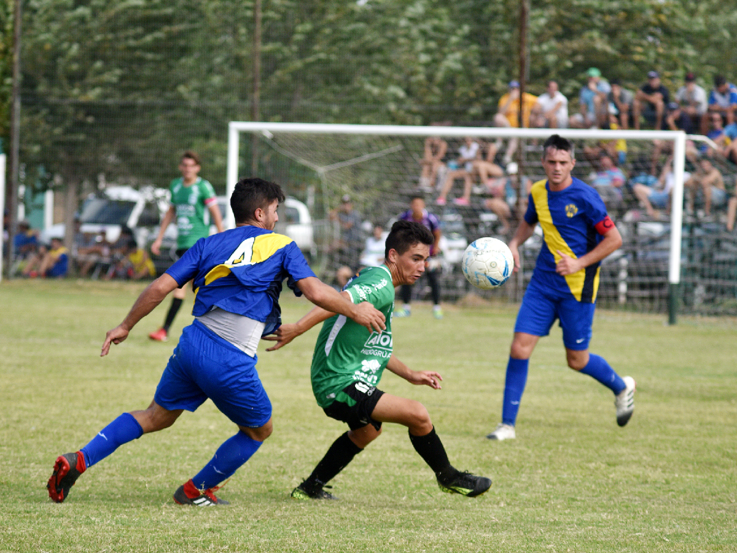 Liga Regional: analizan dos protocolos para el regreso del fútbol