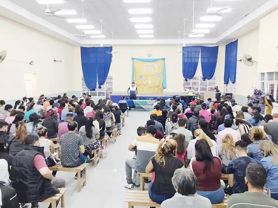 La Escuela de Conductores capacitó
a vecinos del barrio Divino Niño