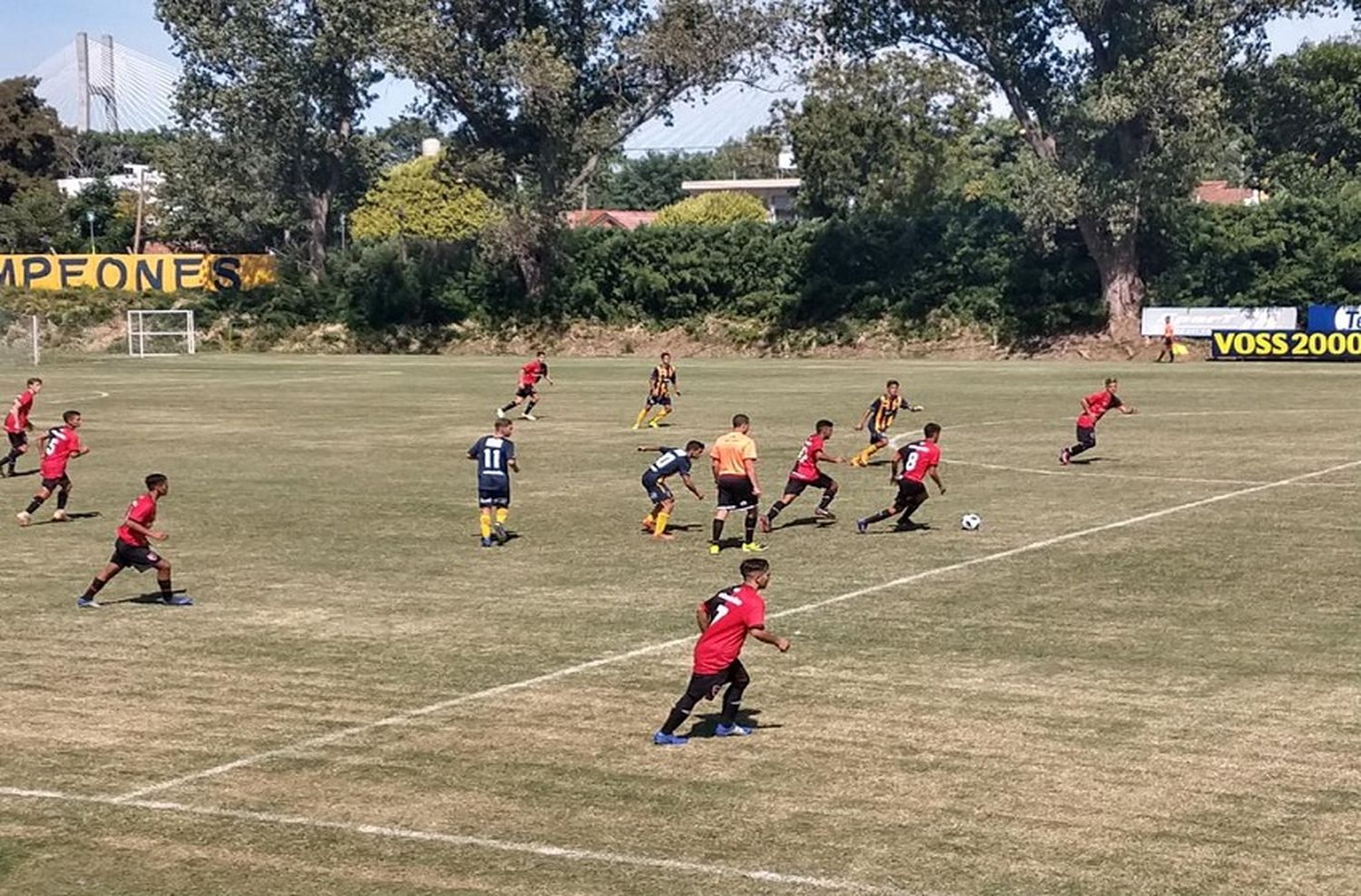 Jornada de clásicos más que pareja en Inferiores