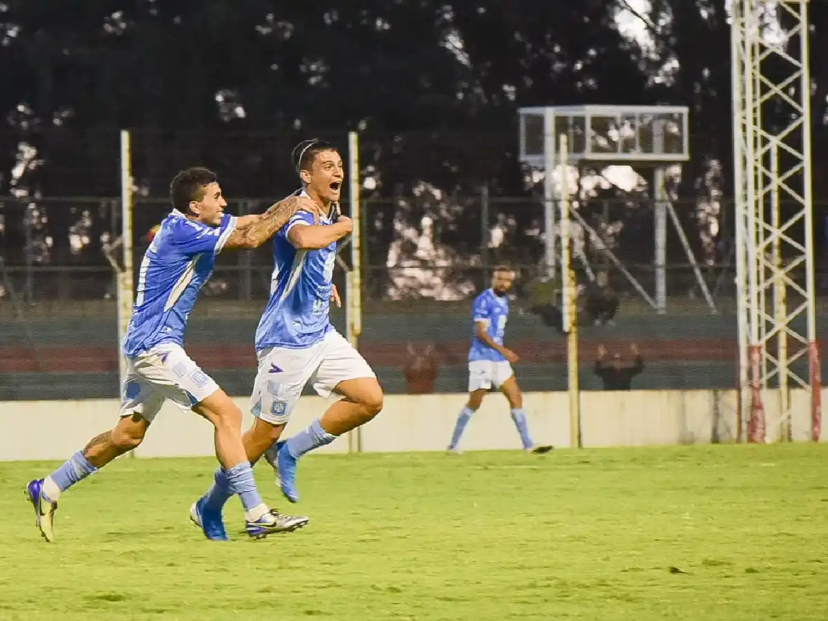 Con Muller de arranque, empató Estudiantes