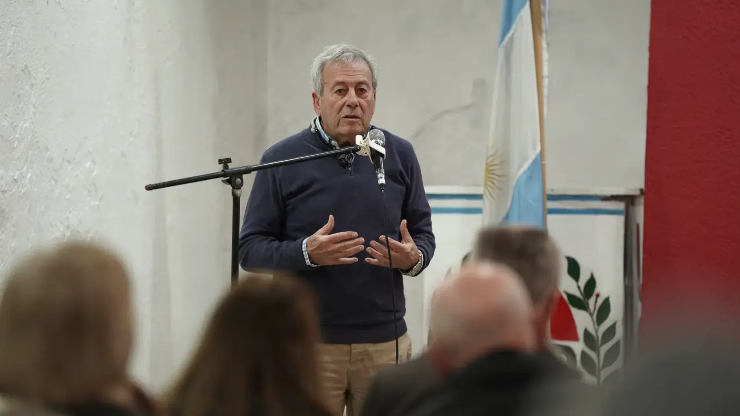 Asumió Molina. Como presidente del Comité de la Unión Cívica Radical