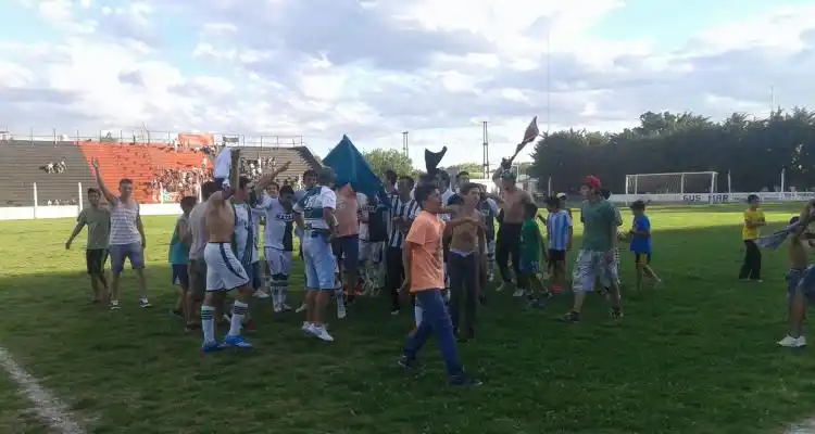 Sportivo se adjudicó el “Torneo Final”