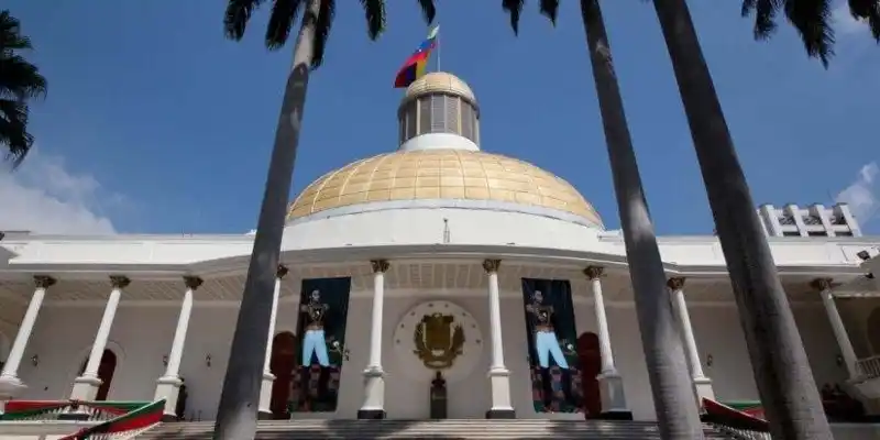 RECHAZO: ONG cuestiona pretensión de extender vigencia de la actual AN