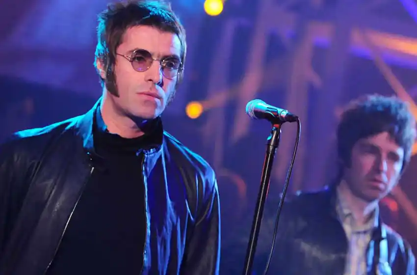 Liam Gallagher se amigó con su hermano Noel y los fans se ilusionan