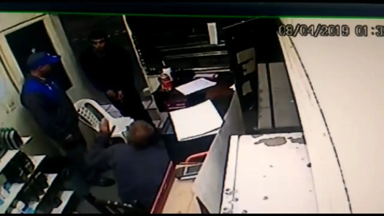 Video: Para defender a su yerno, un policía mató a un ladrón y resultó baleado en La Matanza