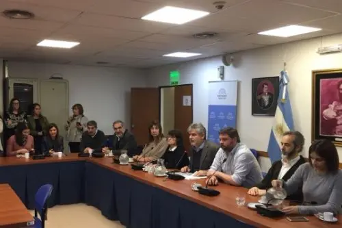 Otra vez los chicos se quedan sin clases por un paro docente