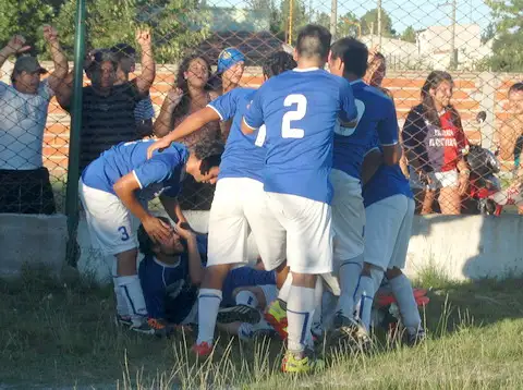Fútbol local: El sábado se definirá el torneo de Primera B