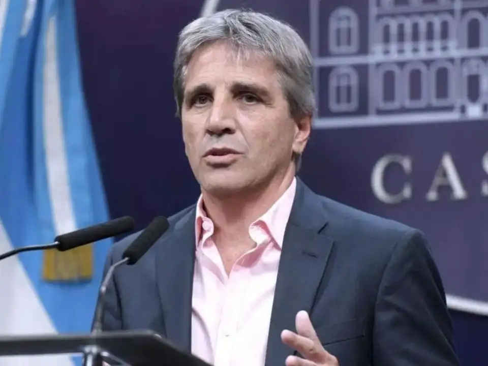 Luis Caputo.