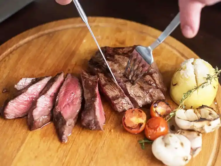 La carne subió un 10,6% en marzo con mayor presión en las carnicerías que en los supermercados