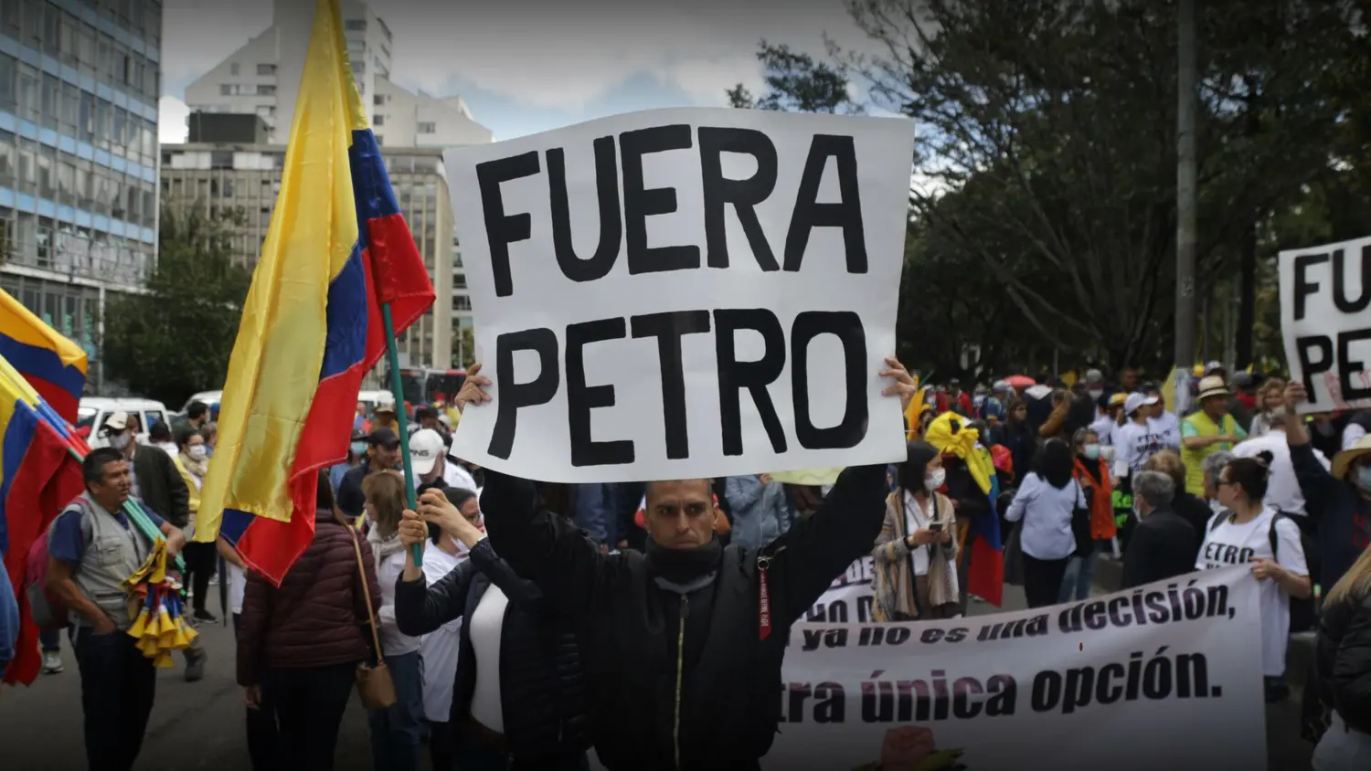 ¡SE CALIENTA LA CALLE! Más marchas contra Gustavo Petro