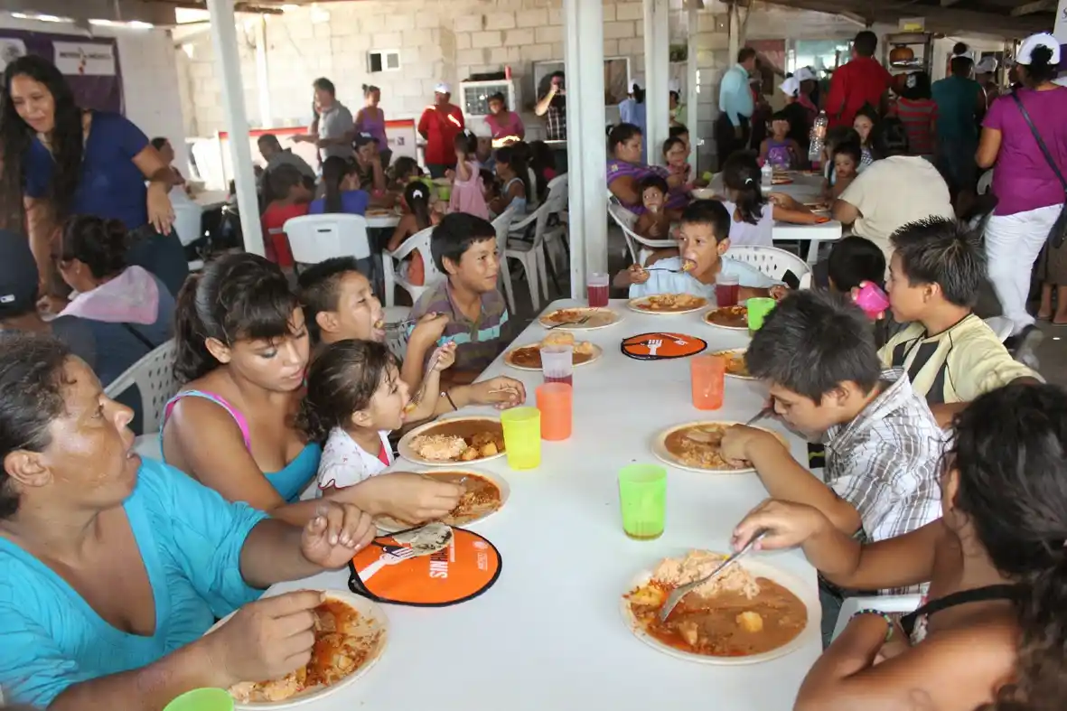 Productores locales de La Plata abastecerán a comedores comunitarios en forma "solidaria"