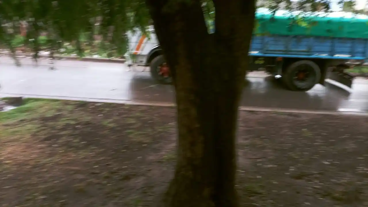 Calle 56: ¿cuándo va a durar el asfalto con los camiones?