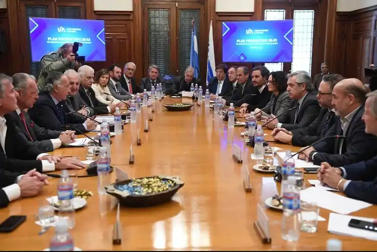 Industriales piden que la suba se ajuste al "tamaño y tipo de empresa"