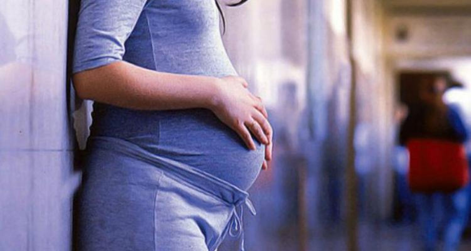Grávida propone una mesa de diálogo sobre embarazo adolescente este jueves