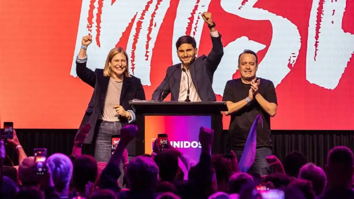 Maxi Pullaro celebró la victoria "de punta a punta".