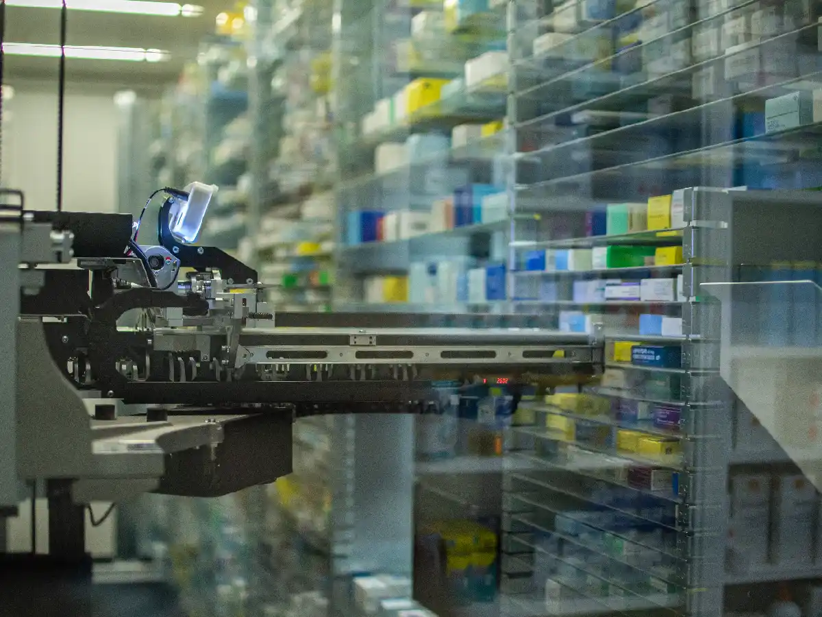 Ya son 50 las farmacias de todo el país que robotizaron la administración y expendio de medicamentos