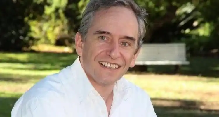Salazar recibe a Ludovico Grillo, Secretario del Consejo de Educación y Trabajo