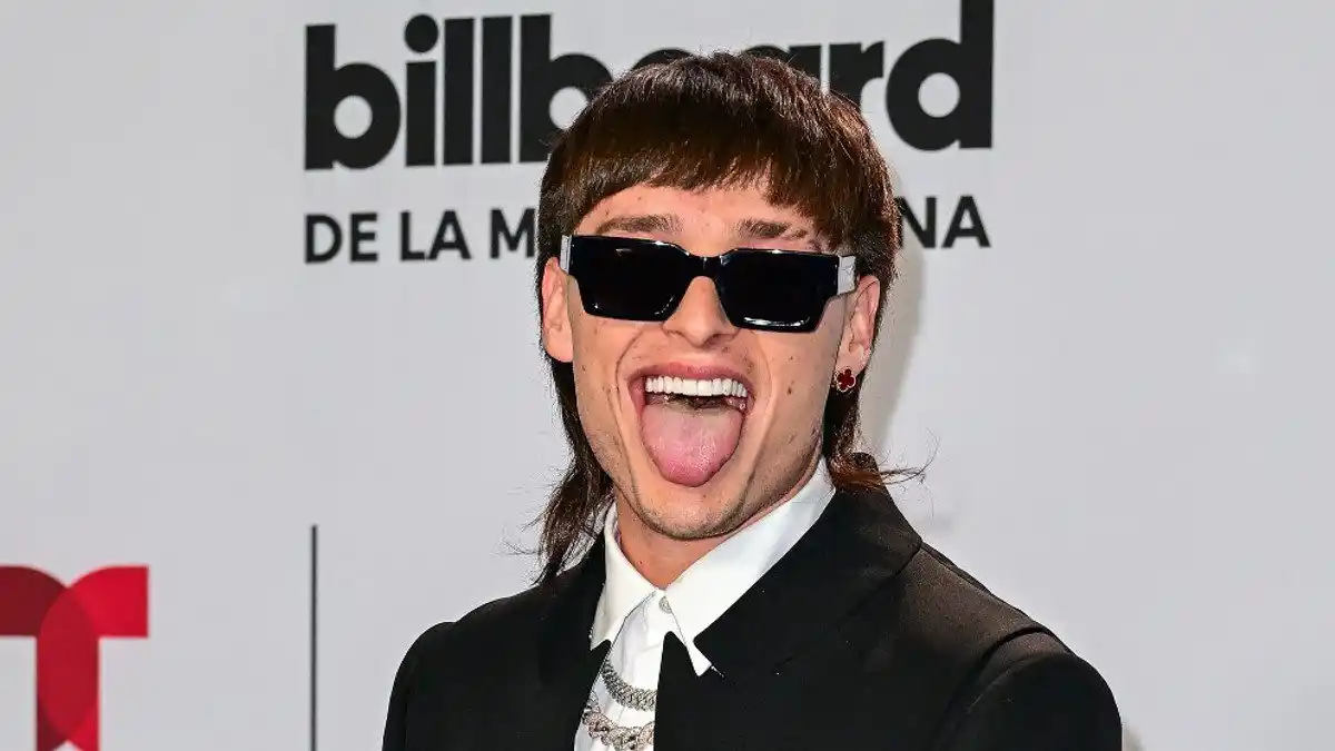 Polémica en Chile por la «narcocultura» del mexicano Peso Pluma en Festival de Viña del Mar