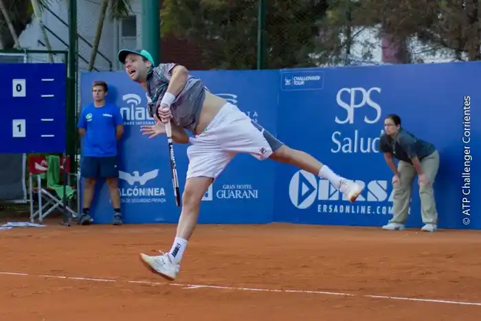 El marplatense Zeballos pasó a cuartos de final.  