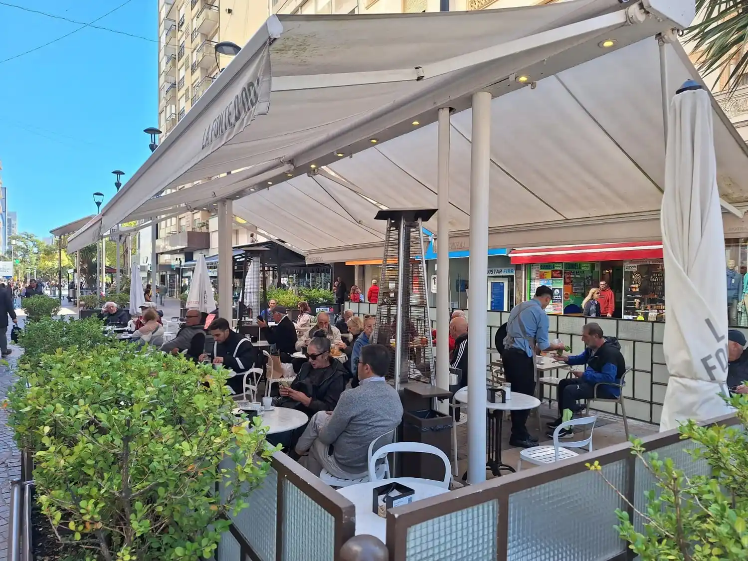 El promedio de estadía es de dos días y medio.