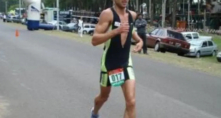 Gallina, segundo en el Triatlón de La Paz
