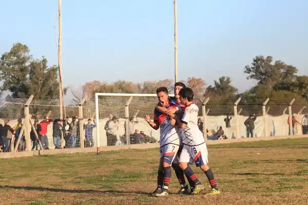 Catriel Viera: “Sueño con lograr el campeonato y dar la vuelta con el Suda”