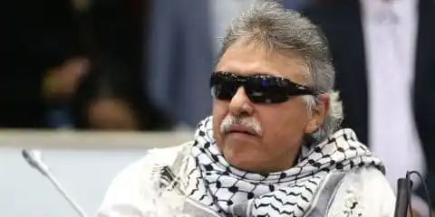 SANTRICH: los escándalos del guerrillero traidor (+prontuario)
