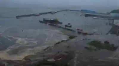 EEUU, Japón y Colombia, bajo alerta por el tsunami originado en Rusia