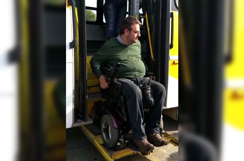 Denuncian que fallan los elevadores de los nuevos colectivos
