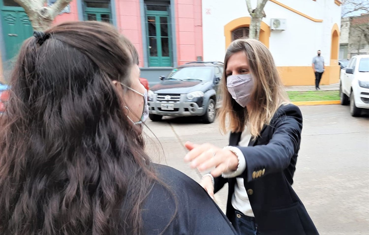La titular de ANSES, Fernanda Raverta, pasó por San Pedro para reunirse con Salazar y Tamara Vlaeminck