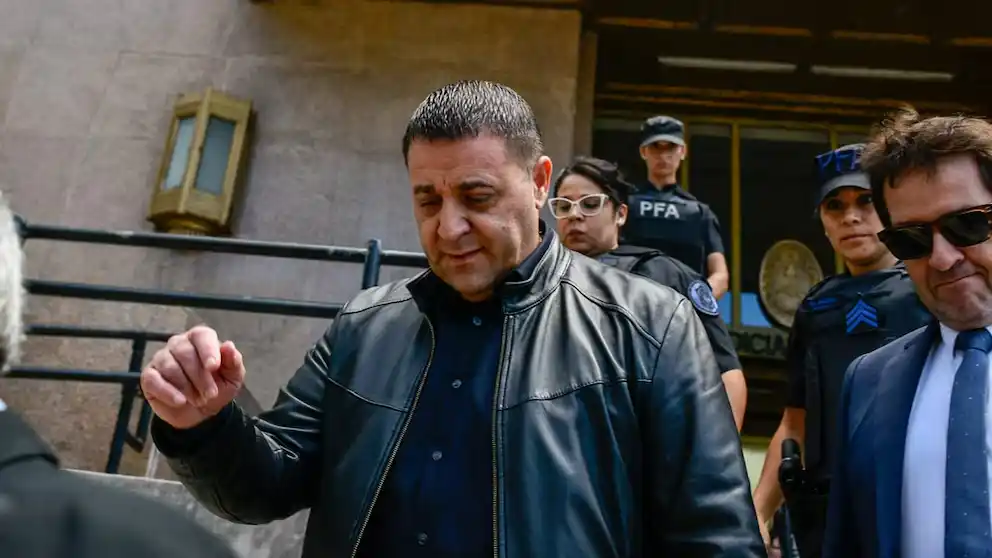 Tapia y Toviggino - 1