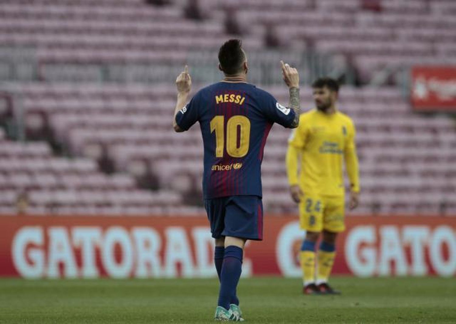 A puertas cerradas, Barcelona goleó a Las Palmas con un doblete de Messi