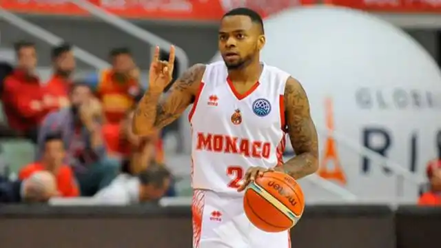 Un jugador de básquet pasó por el antidoping y dio que ¡estaba embarazado!
