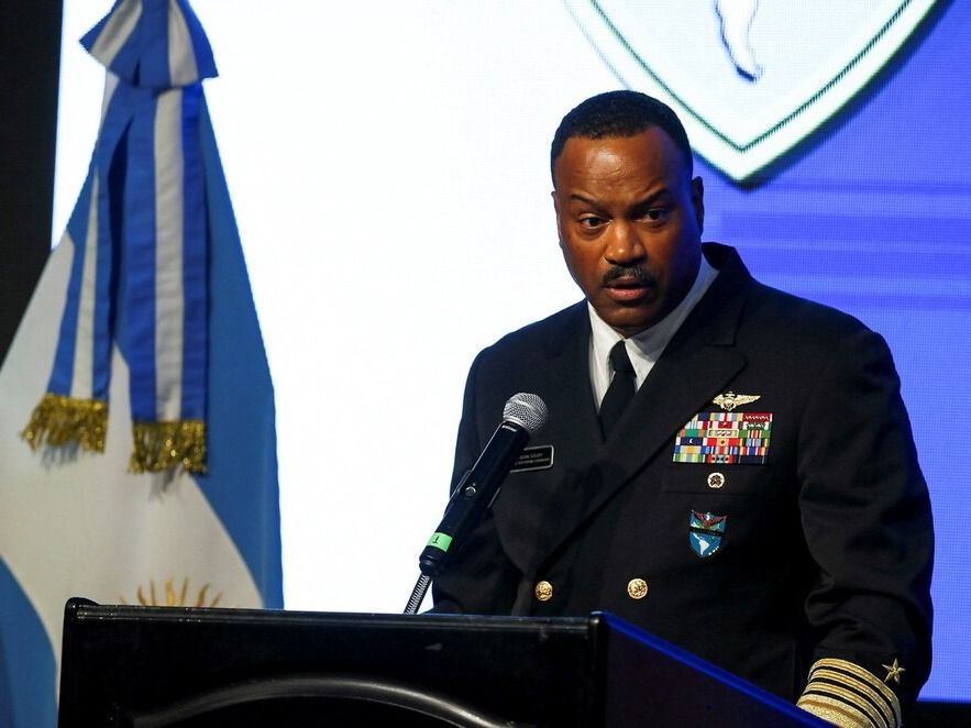 El jefe del Comando Sur de Estados Unidos advirtió que “el Partido Comunista Chino busca exportar su modelo autoritario”