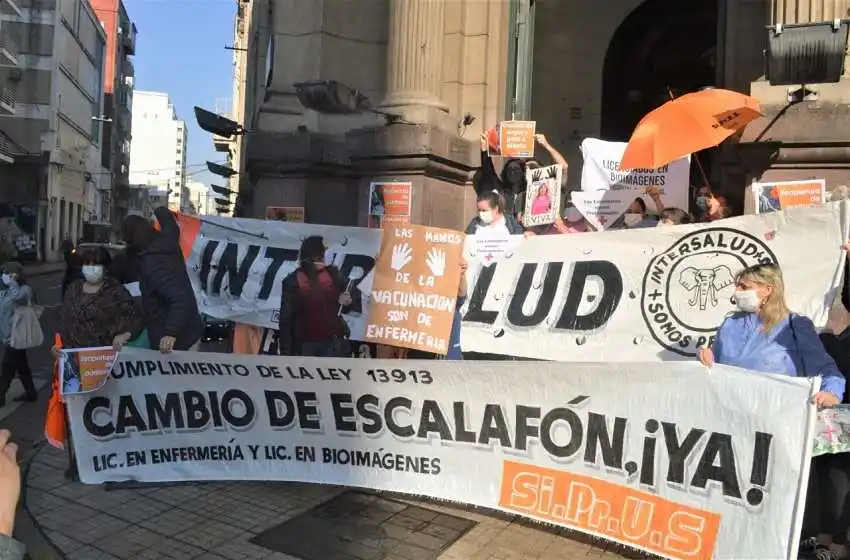 Persiste el reclamo de profesionales de la salud nucleados en Siprus, que se movilizan este viernes