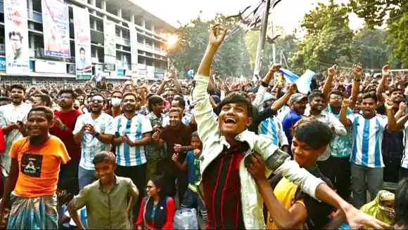 Locura en Bangladesh por la Selección: otra vez miles de personas salieron a festejar