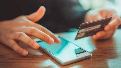 Otra víctima de estafas telefónicas: transfirió $ 66 mil porque le dijeron que había ganado un premio