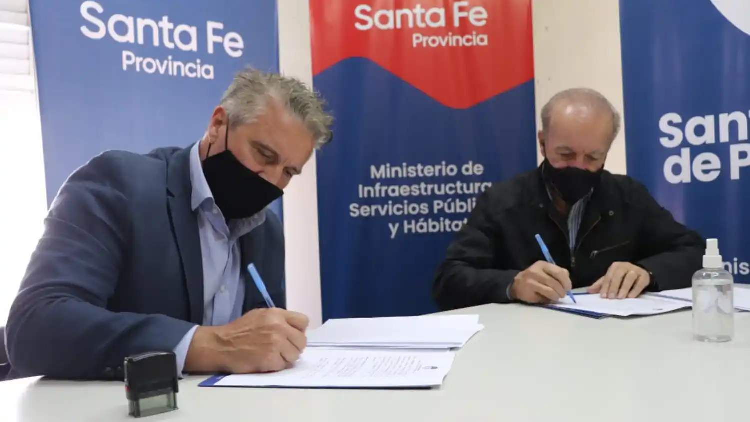 Avanza la construcción de 100 soluciones habitacionales para Santa Fe y Rosario