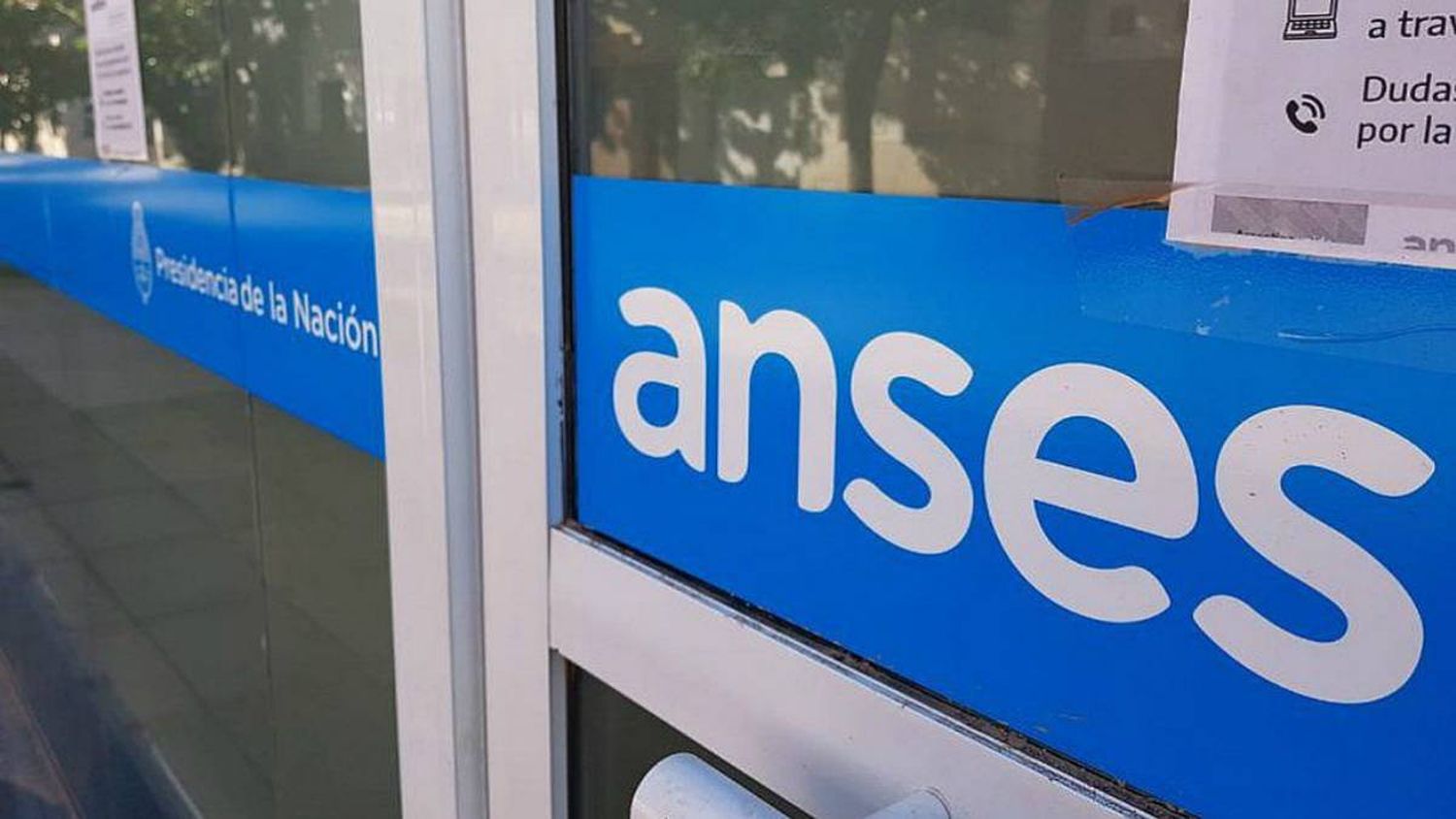 Refuerzo de 15 mil pesos: Anses continúa pagando la segunda cuota