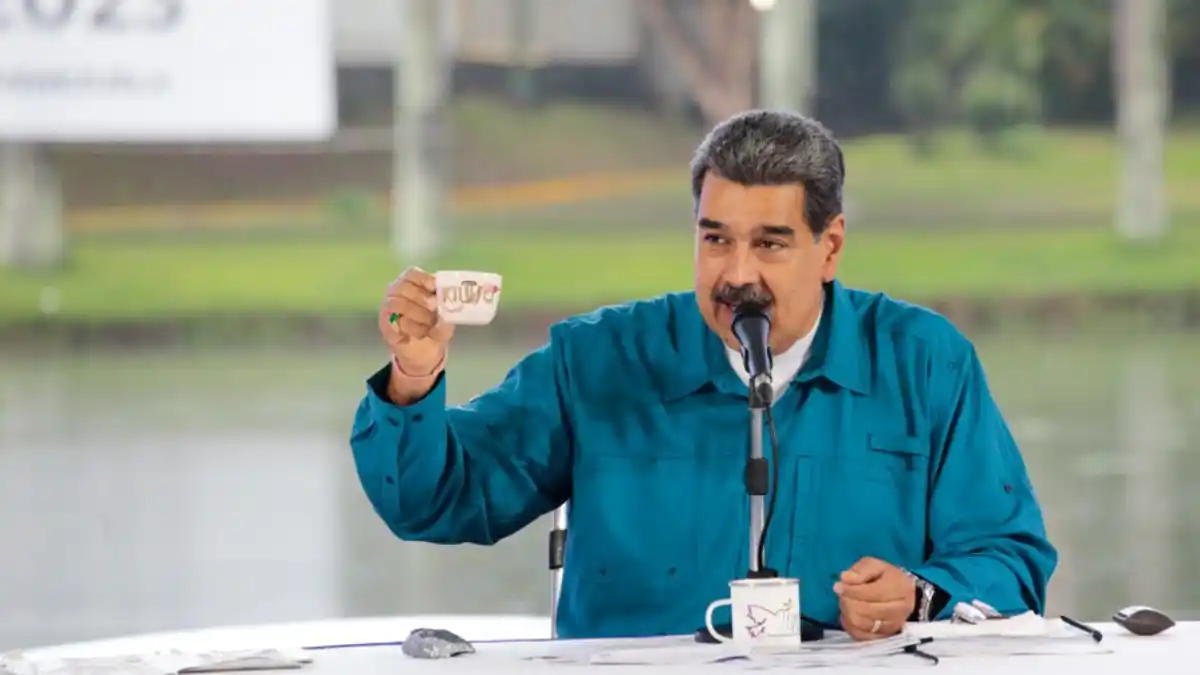 «¡QUE ME PARTA UN RAYO!», pidió Maduro sorprendiendo a todos (VIDEO)