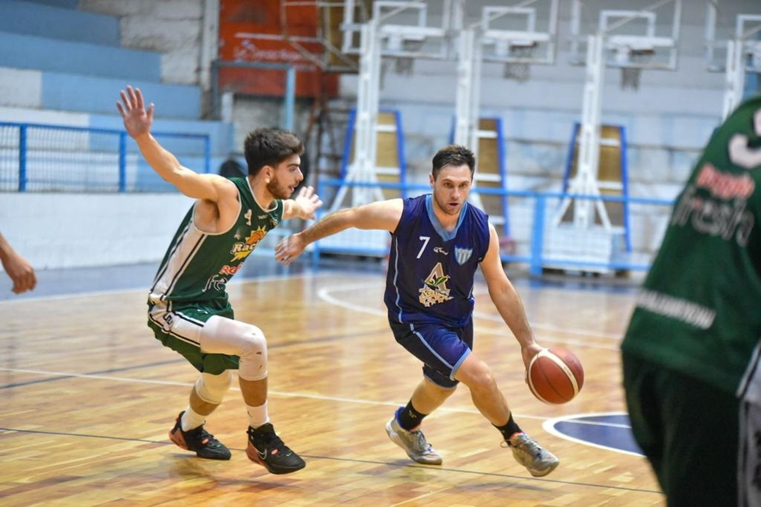 Con dos interesantes partidos, se pone en marcha el cuadrangular en Juventud Unida