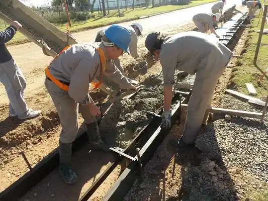 Proyectan 50 cuadras de cordón cuneta para los próximos seis meses 