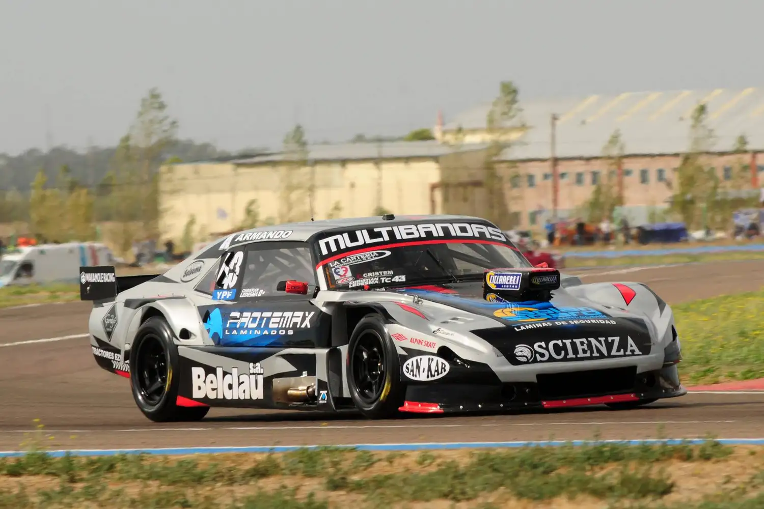 Ledesma mejoró en la final del TC